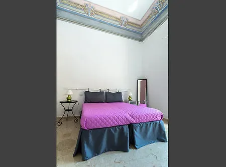 La Casa Di Paola Couette-café 3*